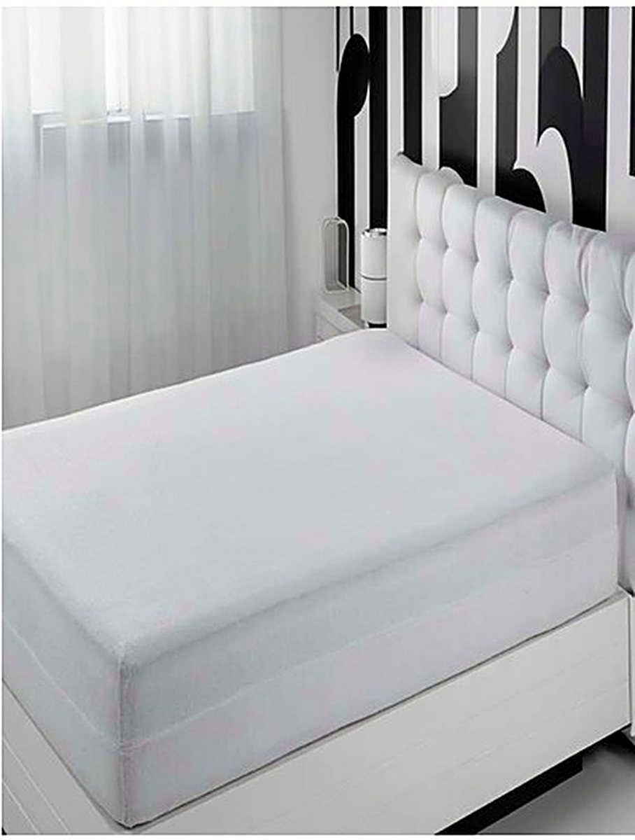 Cian mattress cover